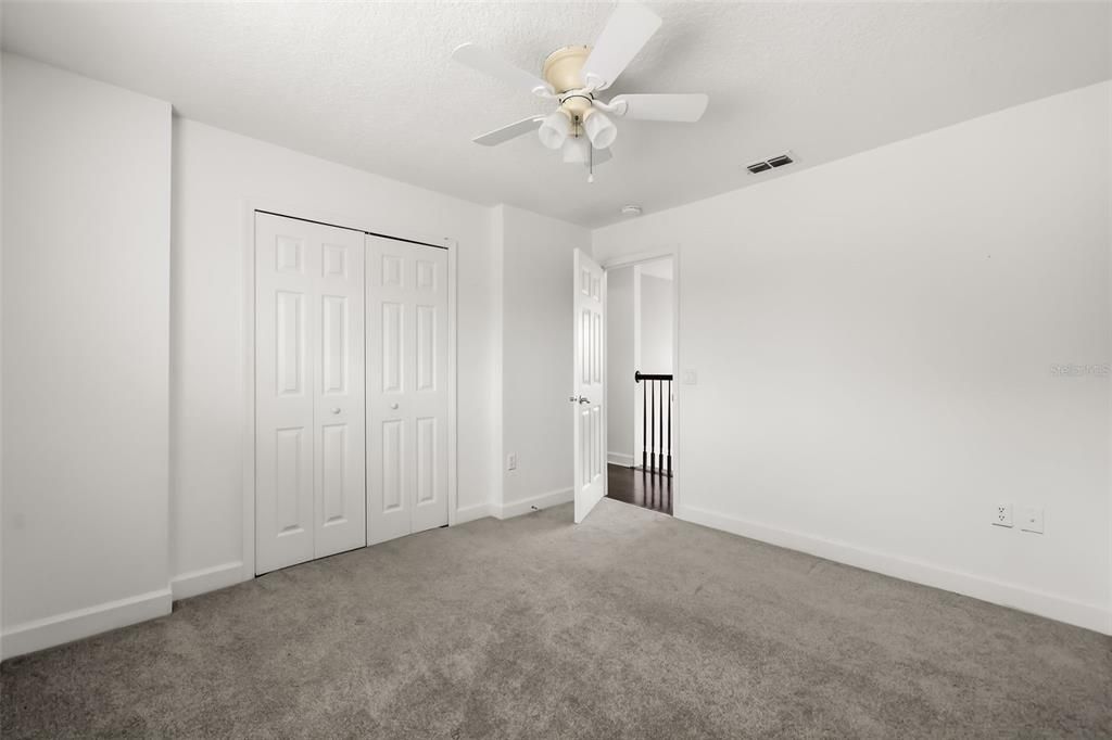 For Sale: $750,000 (5 beds, 2 baths, 2366 Square Feet)