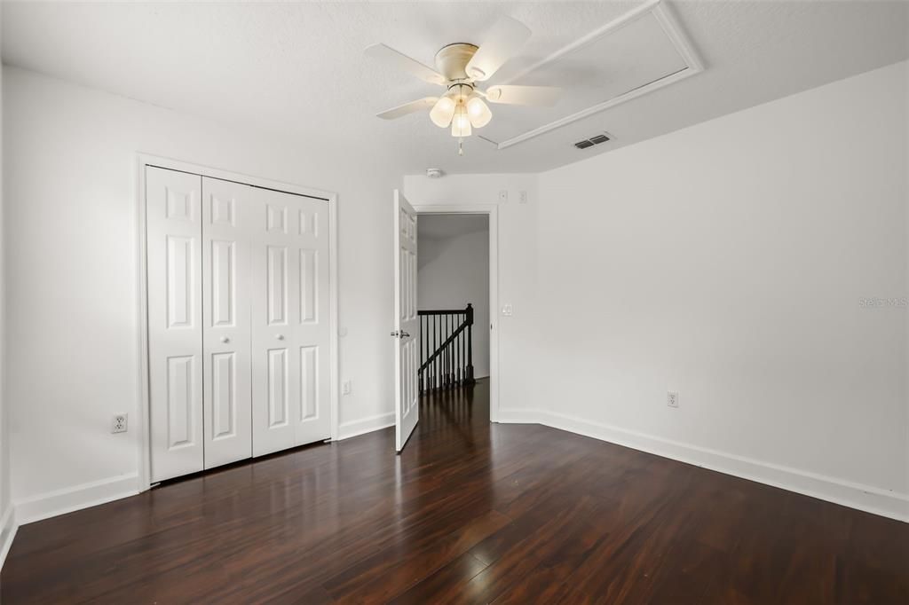 For Sale: $750,000 (5 beds, 2 baths, 2366 Square Feet)