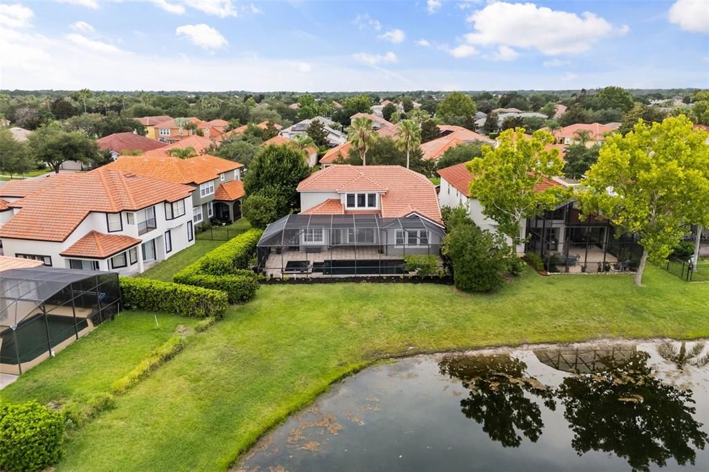 For Sale: $750,000 (5 beds, 2 baths, 2366 Square Feet)