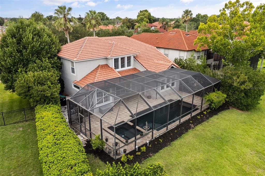 For Sale: $750,000 (5 beds, 2 baths, 2366 Square Feet)
