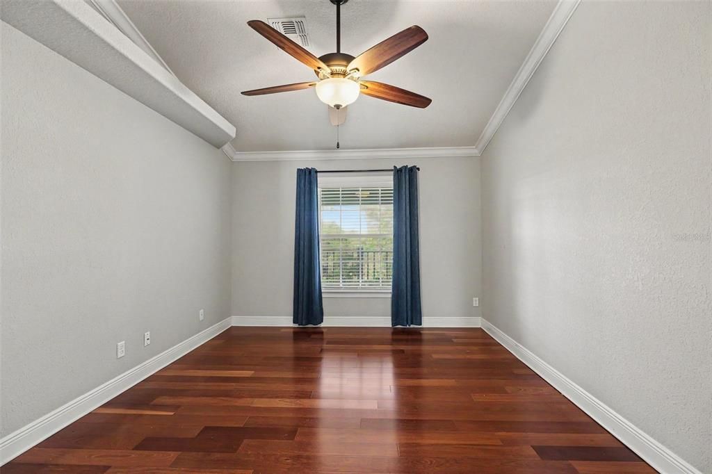 For Sale: $334,900 (3 beds, 2 baths, 1752 Square Feet)
