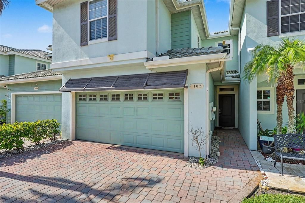 For Sale: $334,900 (3 beds, 2 baths, 1752 Square Feet)