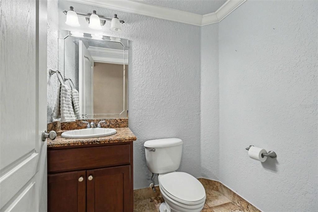 For Sale: $334,900 (3 beds, 2 baths, 1752 Square Feet)