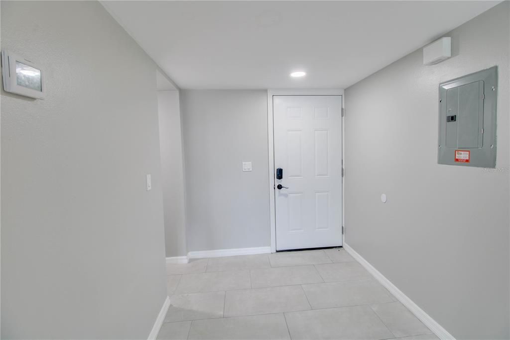 В аренду: $1,695 (2 спален, 2 ванн, 1001 Квадратных фут)