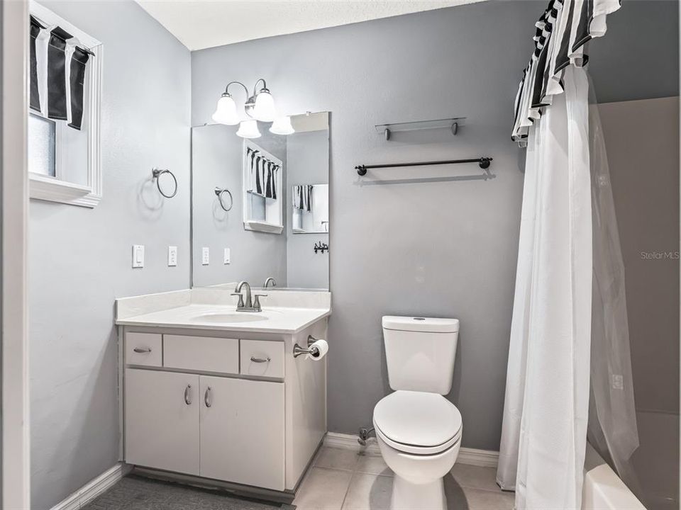 En Venta: $310,000 (3 camas, 2 baños, 1749 Pies cuadrados)