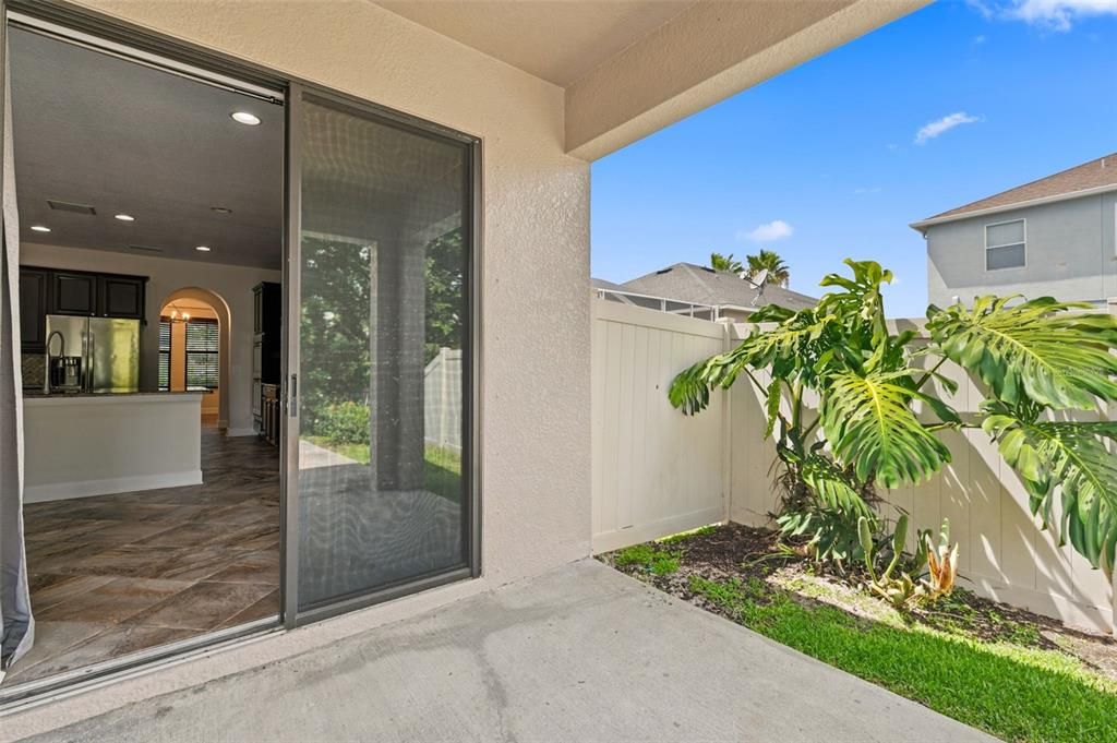 На продажу: $649,900 (4 спален, 2 ванн, 3117 Квадратных фут)