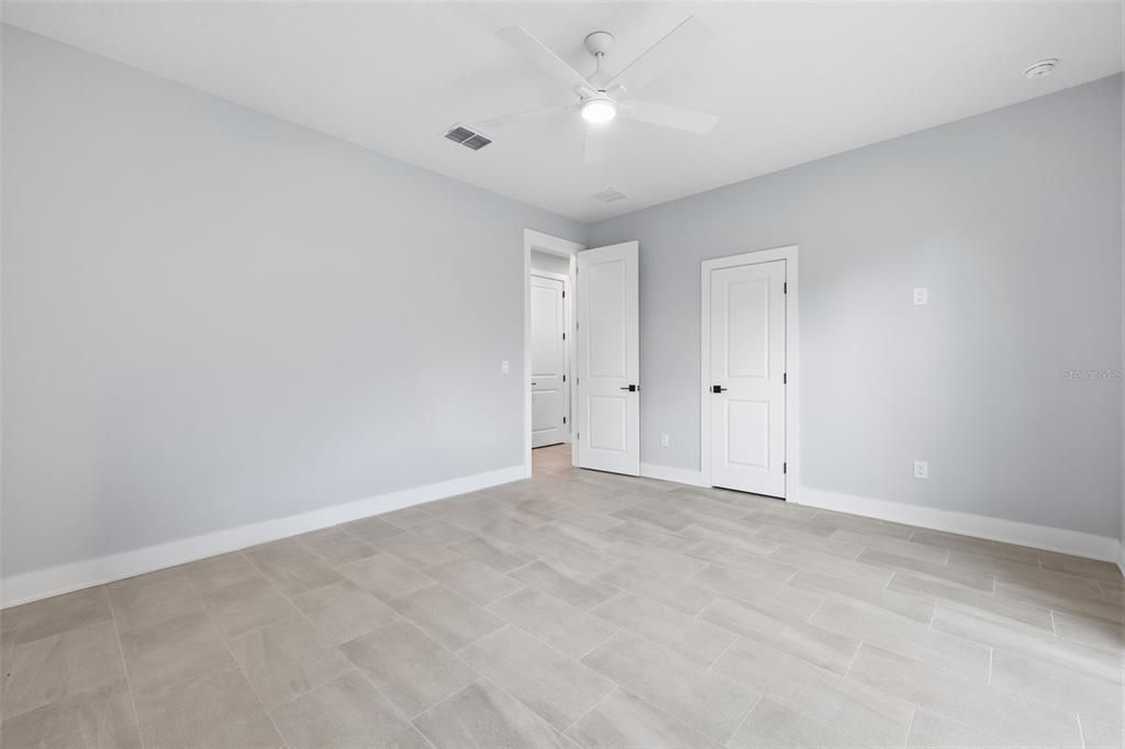 For Rent: $5,800 (4 beds, 4 baths, 2480 Square Feet)