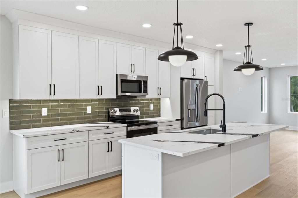 For Rent: $5,800 (4 beds, 4 baths, 2480 Square Feet)