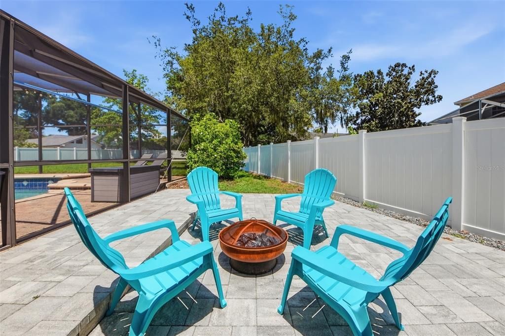 En Venta: $935,000 (4 camas, 3 baños, 2582 Pies cuadrados)