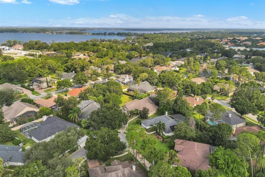 For Sale: $869,000 (5 beds, 4 baths, 4060 Square Feet)