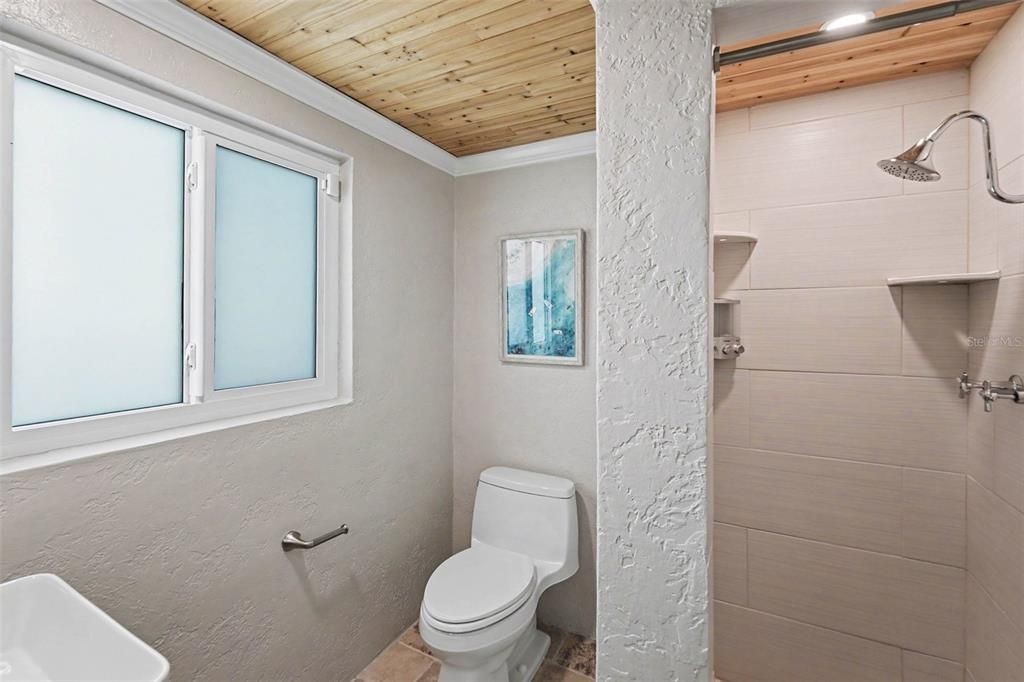 На продажу: $420,000 (3 спален, 3 ванн, 1720 Квадратных фут)
