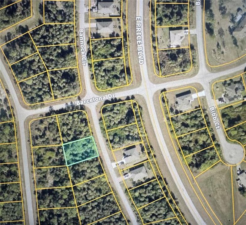For Sale: $20,000 (0.25 acres)