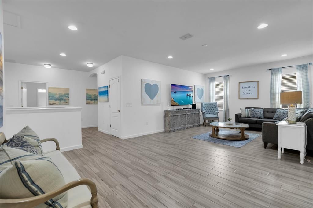 En Venta: $720,000 (10 camas, 8 baños, 4219 Pies cuadrados)