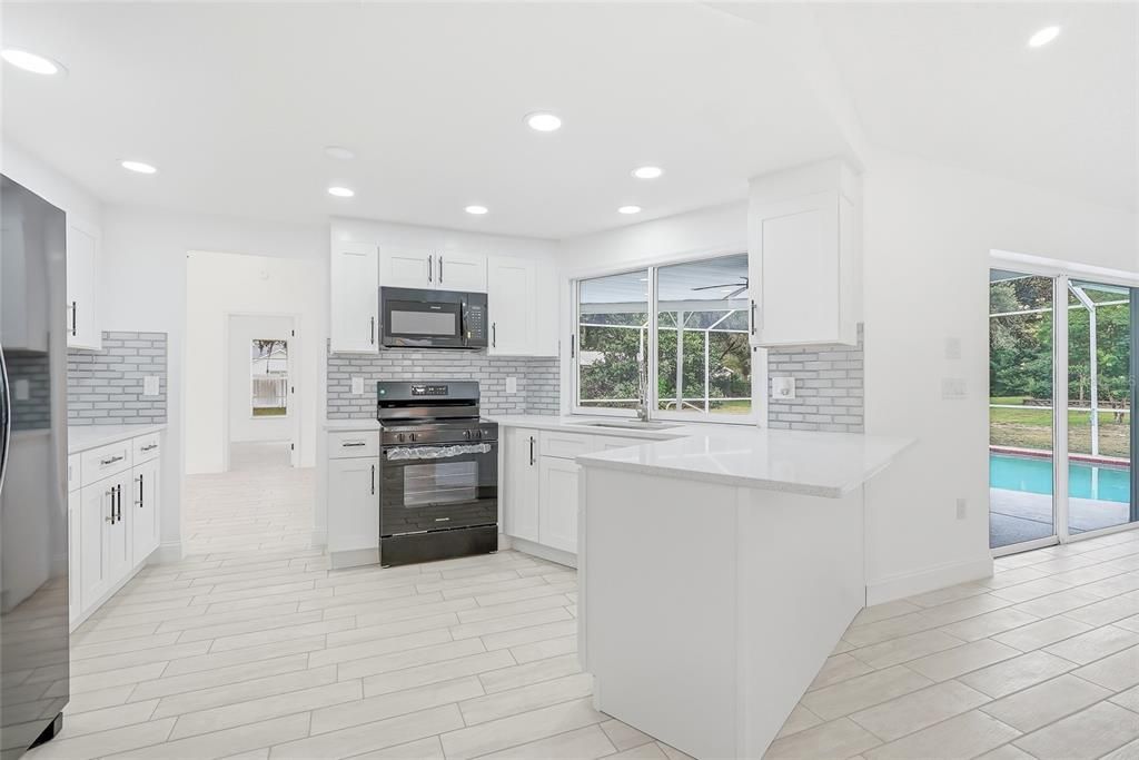 For Sale: $419,900 (3 beds, 2 baths, 1940 Square Feet)
