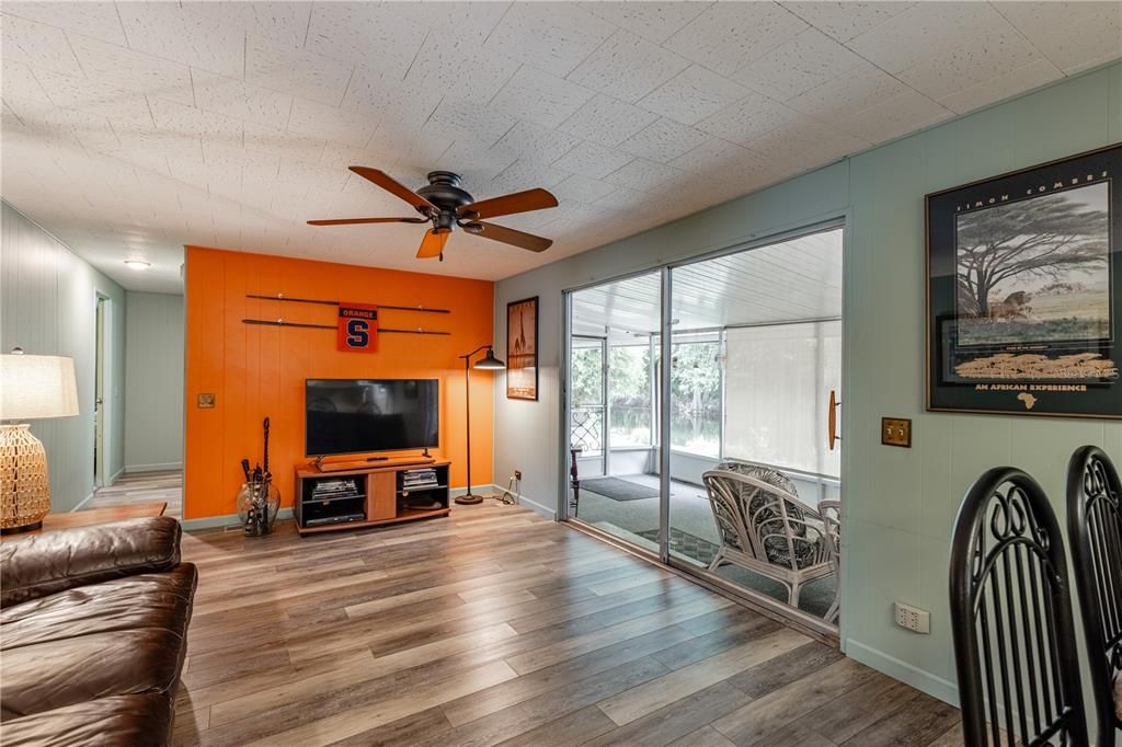 En Venta: $179,900 (2 camas, 2 baños, 1344 Pies cuadrados)