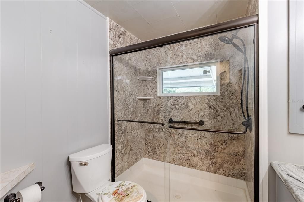 En Venta: $179,900 (2 camas, 2 baños, 1344 Pies cuadrados)