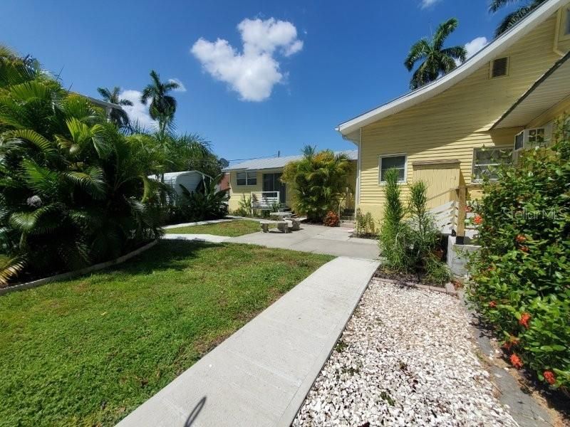 For Rent: $1,275 (1 beds, 1 baths, 650 Square Feet)