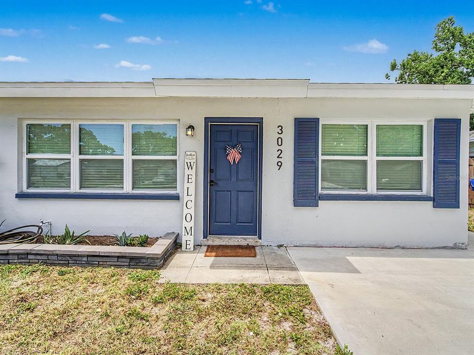 For Sale: $455,000 (3 beds, 2 baths, 1500 Square Feet)