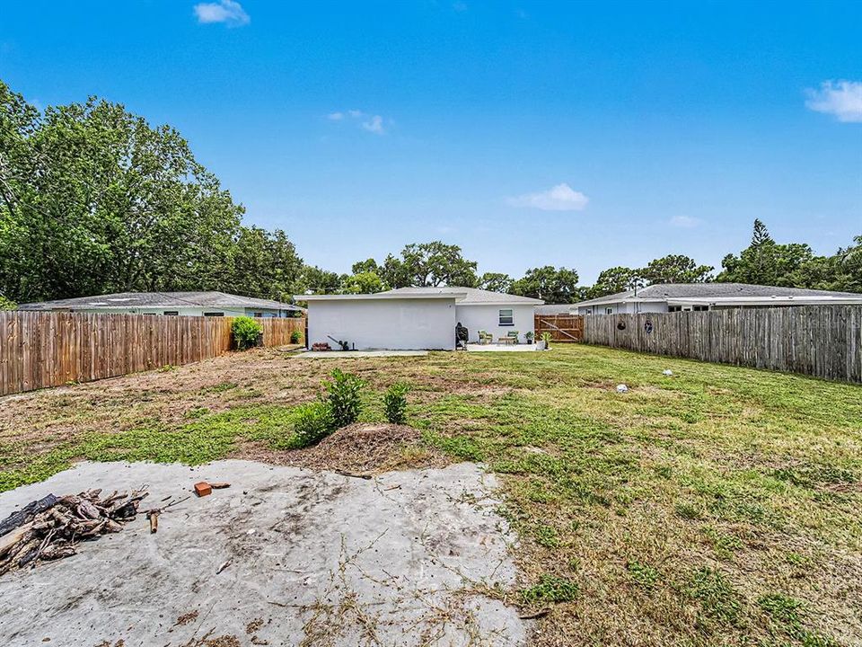 For Sale: $455,000 (3 beds, 2 baths, 1500 Square Feet)