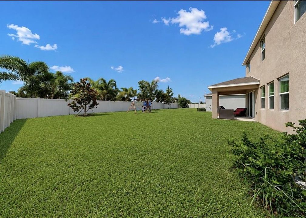 En Venta: $529,000 (4 camas, 3 baños, 3362 Pies cuadrados)