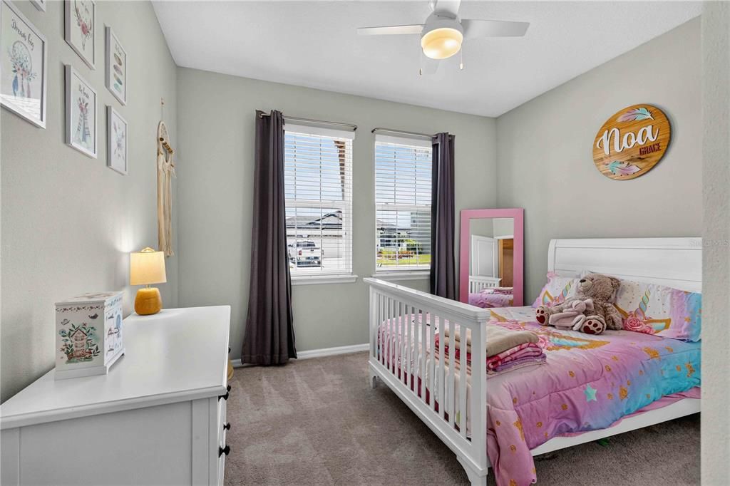 For Sale: $459,000 (3 beds, 3 baths, 2349 Square Feet)