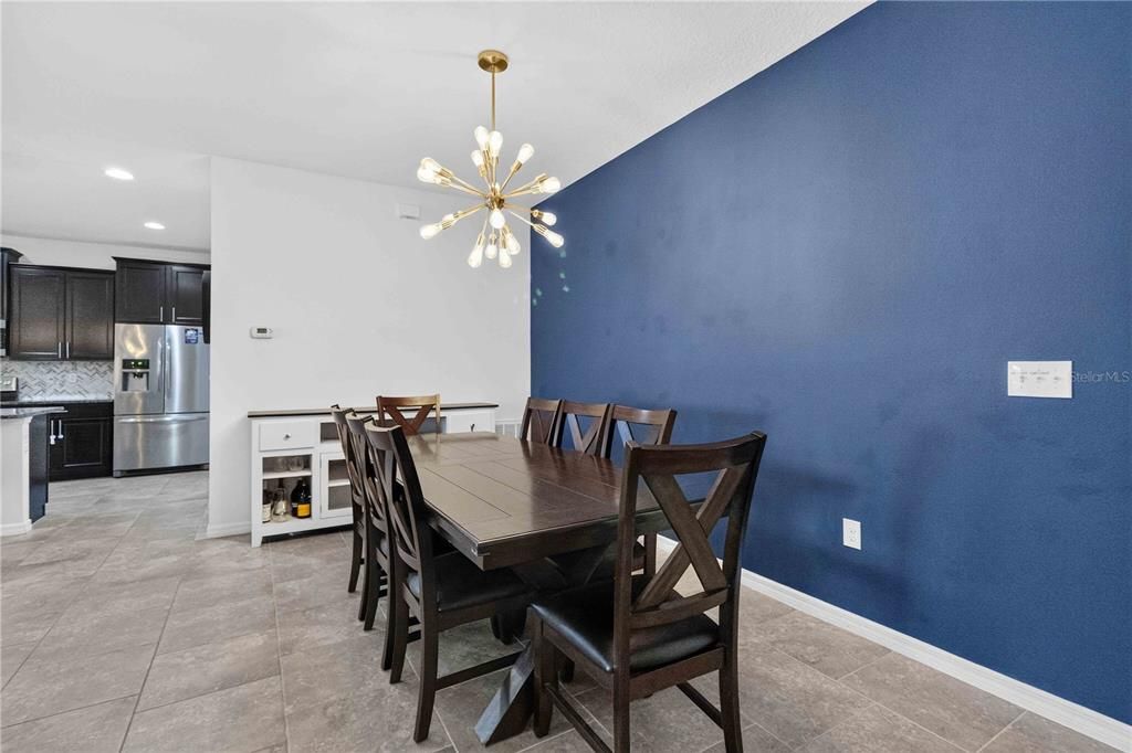 For Sale: $459,000 (3 beds, 3 baths, 2349 Square Feet)