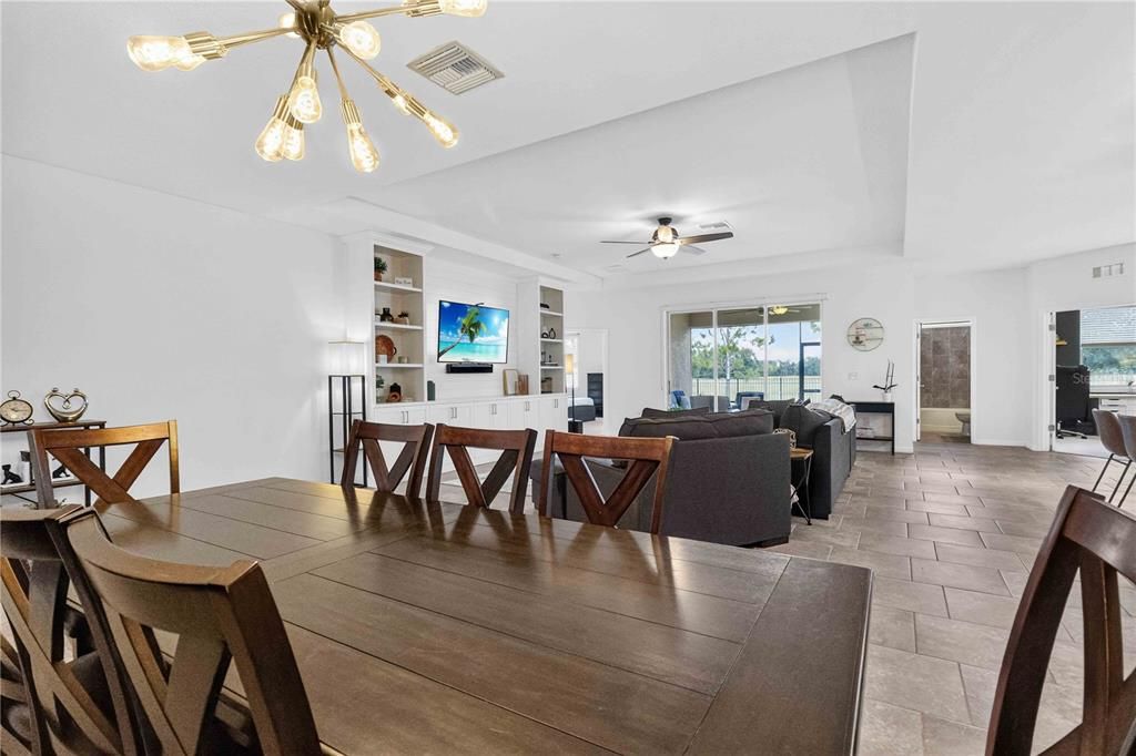 For Sale: $459,000 (3 beds, 3 baths, 2349 Square Feet)