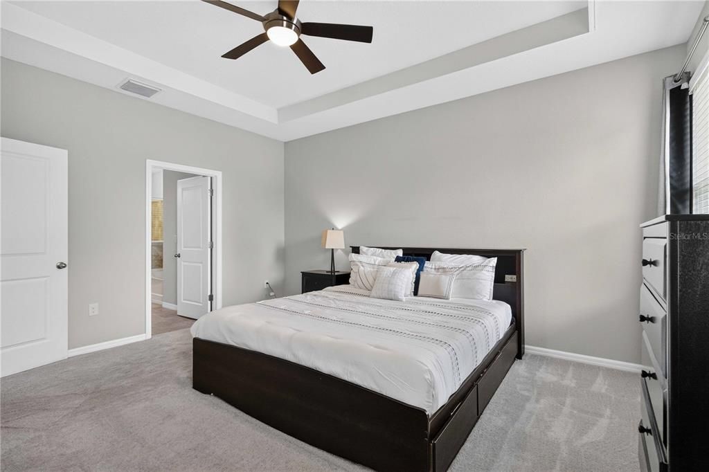 For Sale: $459,000 (3 beds, 3 baths, 2349 Square Feet)