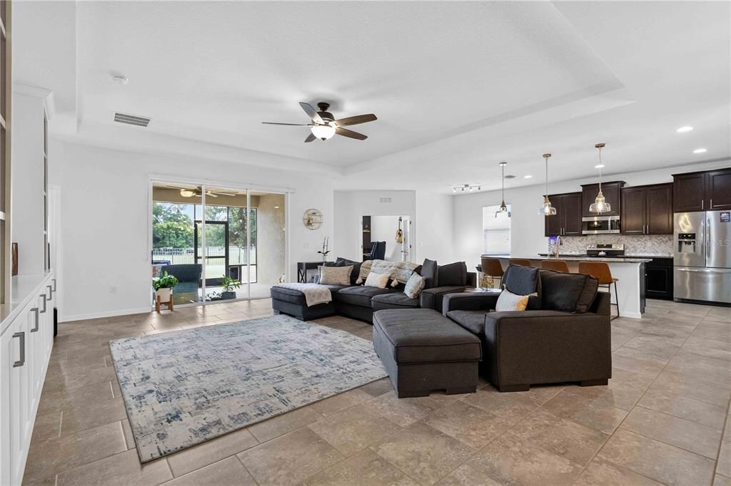 For Sale: $459,000 (3 beds, 3 baths, 2349 Square Feet)