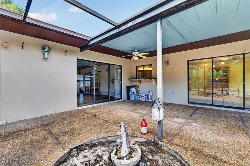 На продажу: $525,000 (3 спален, 2 ванн, 1908 Квадратных фут)