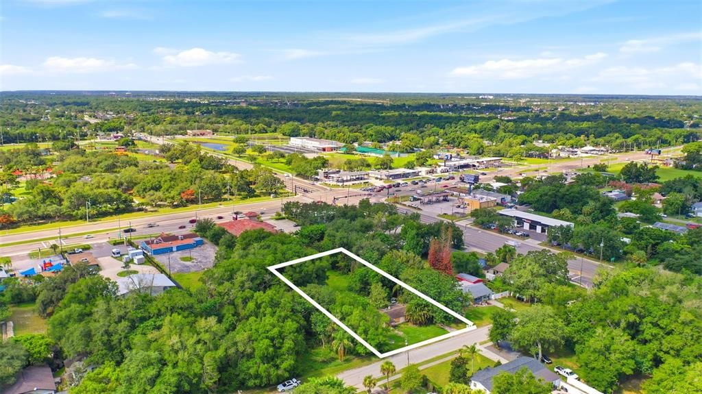 На продажу: $275,000 (0.69 acres)