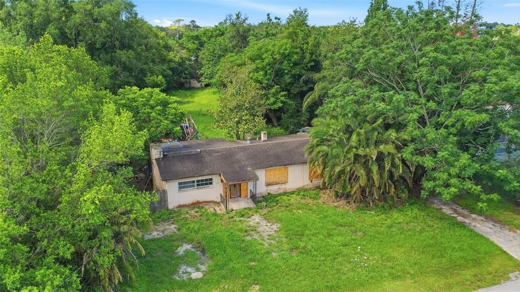 На продажу: $275,000 (0.69 acres)