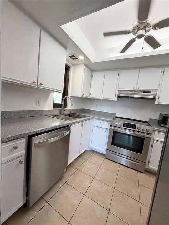 En Renta: $1,450 (2 camas, 2 baños, 838 Pies cuadrados)