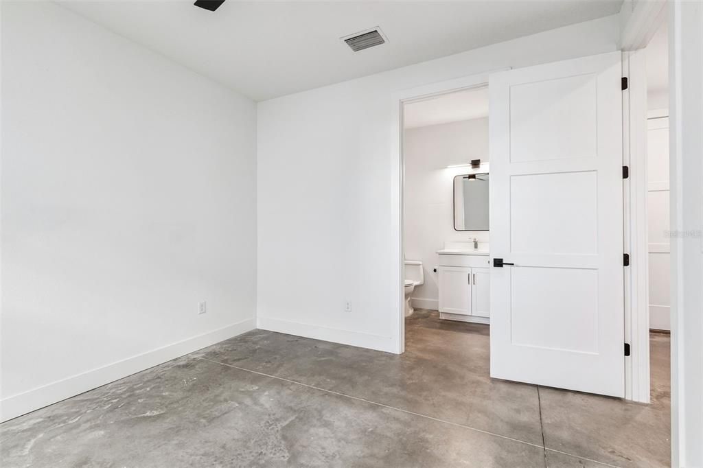 For Rent: $4,250 (3 beds, 3 baths, 2079 Square Feet)