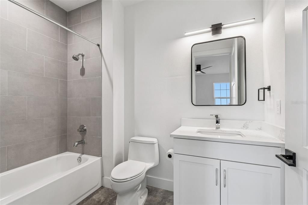 For Rent: $4,250 (3 beds, 3 baths, 2079 Square Feet)