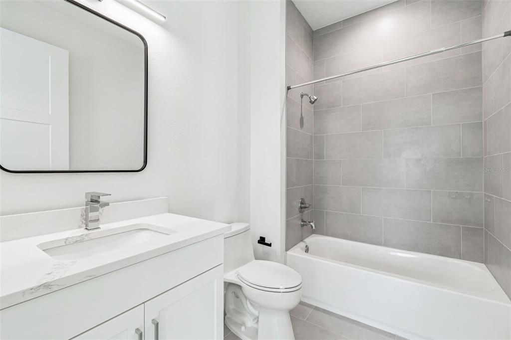 For Rent: $4,250 (3 beds, 3 baths, 2079 Square Feet)