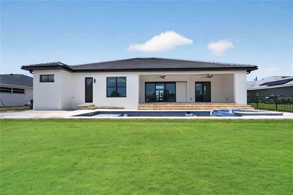 For Sale: $689,900 (4 beds, 3 baths, 2648 Square Feet)