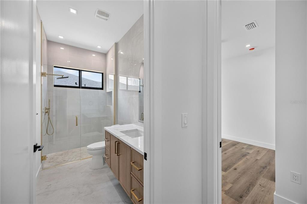 For Sale: $689,900 (4 beds, 3 baths, 2648 Square Feet)