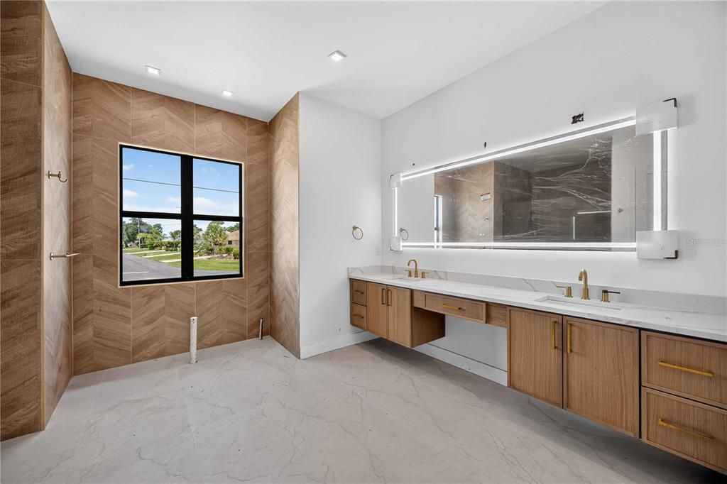 For Sale: $689,900 (4 beds, 3 baths, 2648 Square Feet)