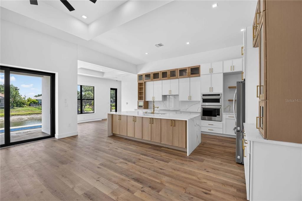 For Sale: $689,900 (4 beds, 3 baths, 2648 Square Feet)