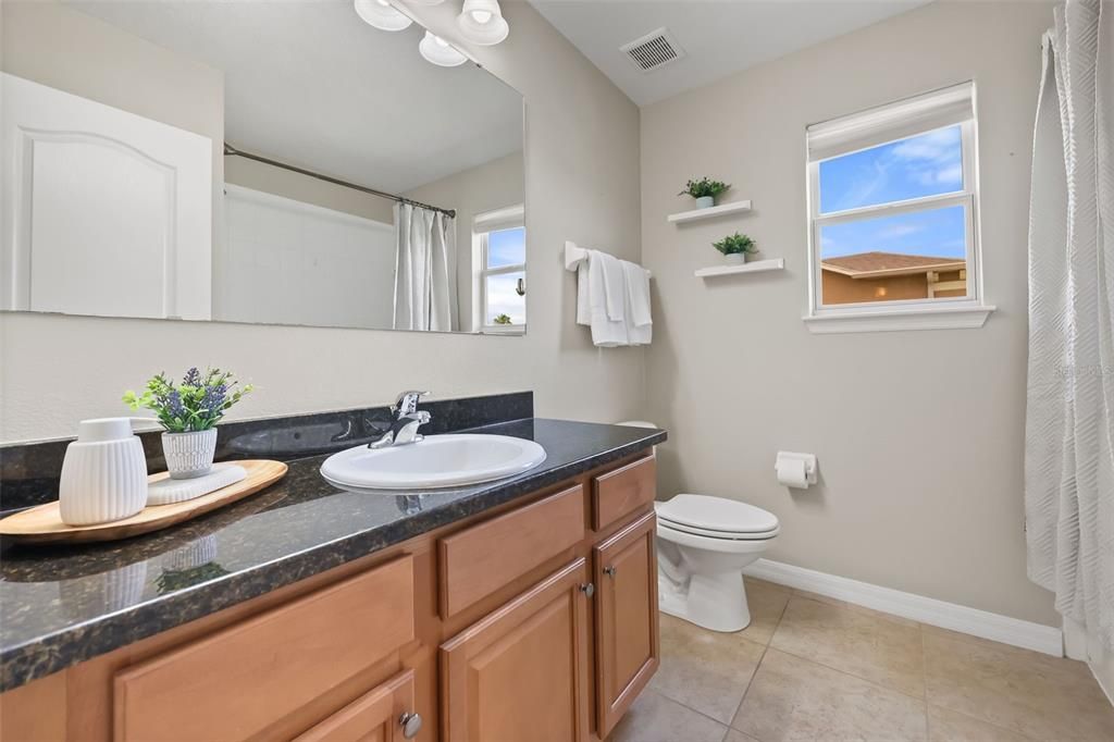 For Sale: $674,900 (5 beds, 4 baths, 3680 Square Feet)