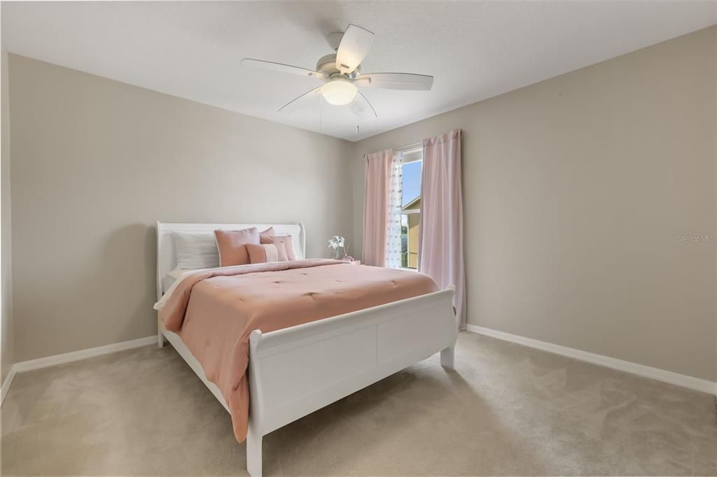 For Sale: $674,900 (5 beds, 4 baths, 3680 Square Feet)
