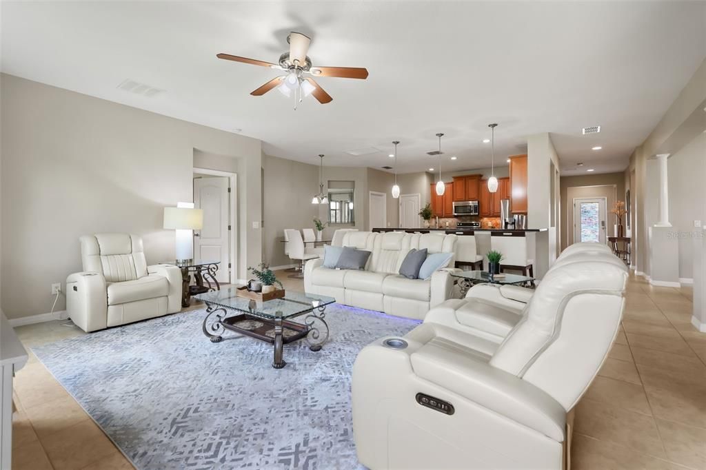 For Sale: $674,900 (5 beds, 4 baths, 3680 Square Feet)