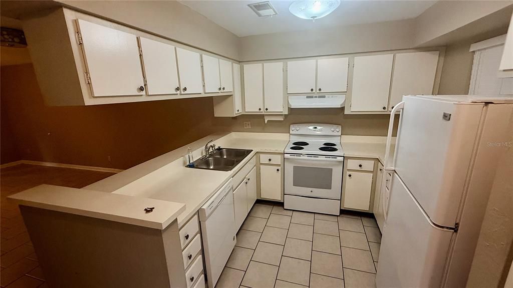 En Renta: $1,450 (2 camas, 2 baños, 1320 Pies cuadrados)