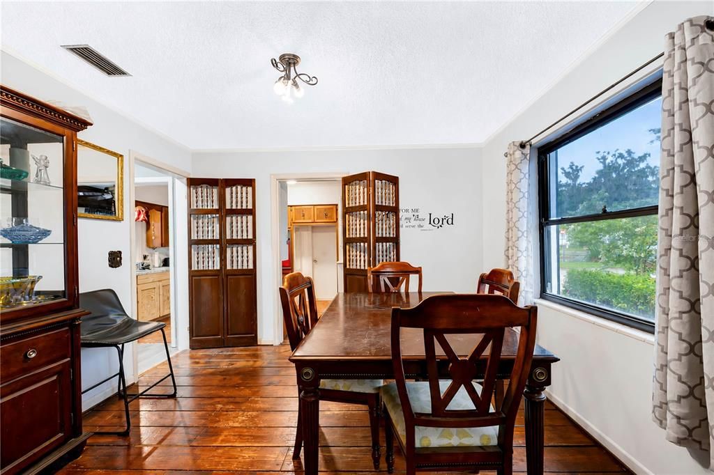 En Venta: $259,000 (3 camas, 2 baños, 1580 Pies cuadrados)