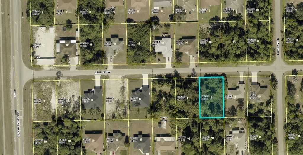 For Sale: $28,400 (0.25 acres)