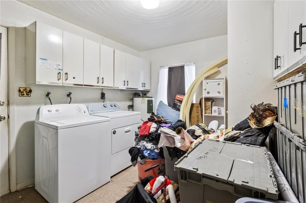 На продажу: $243,500 (3 спален, 2 ванн, 1465 Квадратных фут)