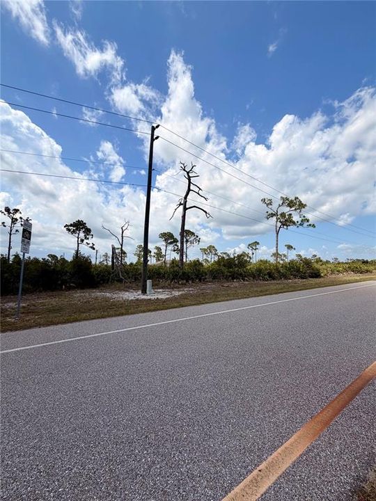 На продажу: $20,000 (0.19 acres)