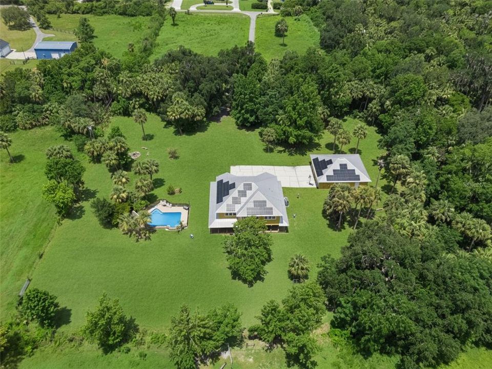 En Venta: $1,300,000 (4 camas, 3 baños, 3555 Pies cuadrados)