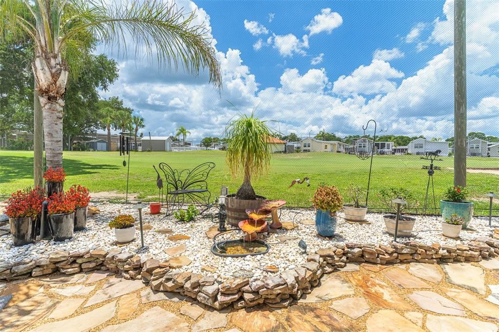 For Sale: $229,990 (2 beds, 2 baths, 1220 Square Feet)